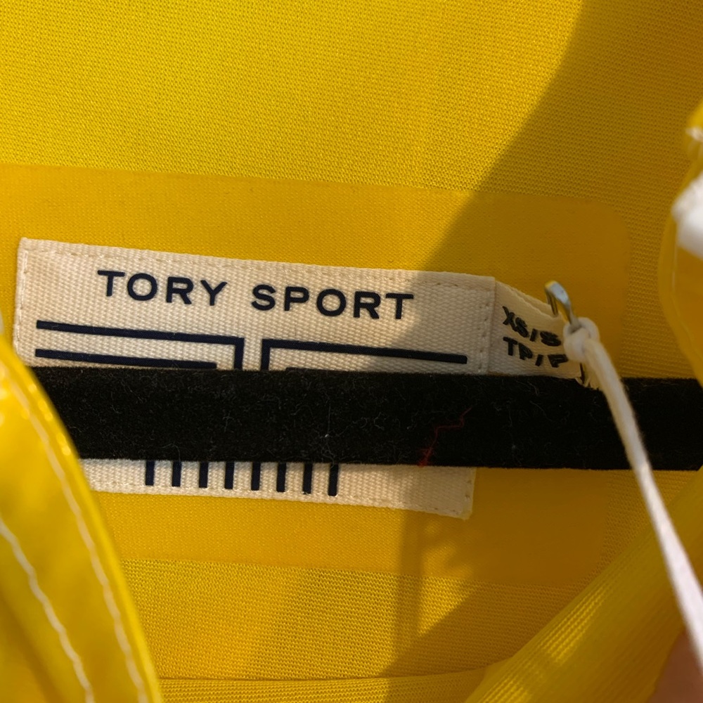 Tory Burch Half Zip Anorak - Picture 4 of 6